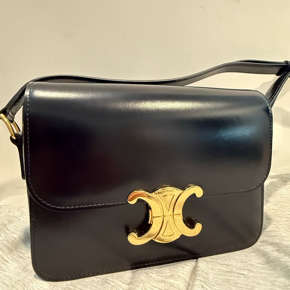 Celine TEEN TRIOMPHE BAG IN SHINY CALFSKIN
